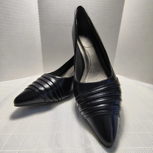 Marbella shoes Womens size !2 M Black pump Heels STACY Flex Sole