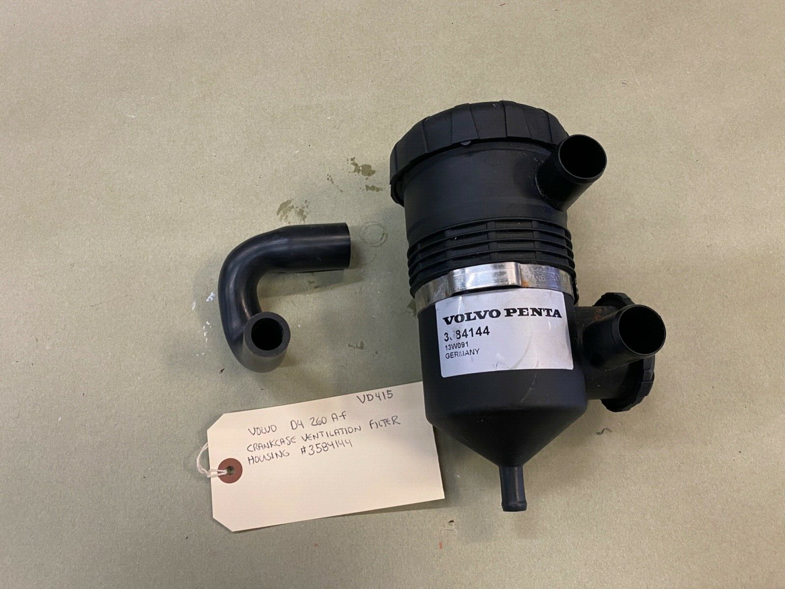 Volvo D4 Marine Crankcase Ventilation Filter Housing # 3584144 D4 