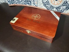 Crowned Heads Mil Dias Edmundo Empty Wooden Cigar Box 9 x 6.5 x 2
