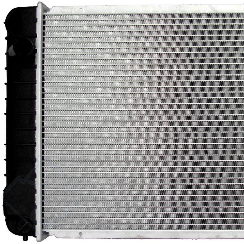 Aluminum Radiator For Chevy Beretta Corsica 1994 1995 2.2L L4 3.1L V6 Foto 2 de 3
