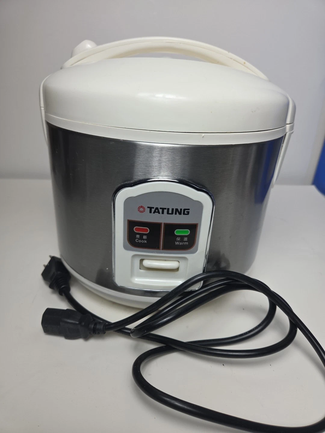 Tatung TRC-8BD1 6-Cup Multifunction Rice Cooker Steamer and Warmer No Bowl