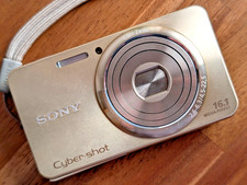 Japanese Only Excellent Sony Cyber-Shot DSC-W570 16.1MP 5x Digital Camera Used