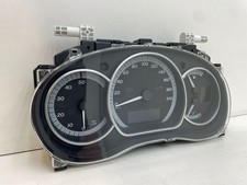 Mercedes-Benz Citan W415 2016 Diesel Vorne links Geschwindigkeitsmesser Cockpit