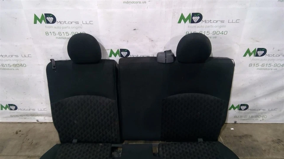 ASIENTOS TRASEROS MITSUBISHI MIRAGE 2014-2024 6912B126XA 6902C444XA 6902C443XA 6912B229 Foto 3 de 4