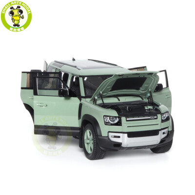 1/18 Land Rover Defender 110 2023 75th Almost Real 810811 Diecast