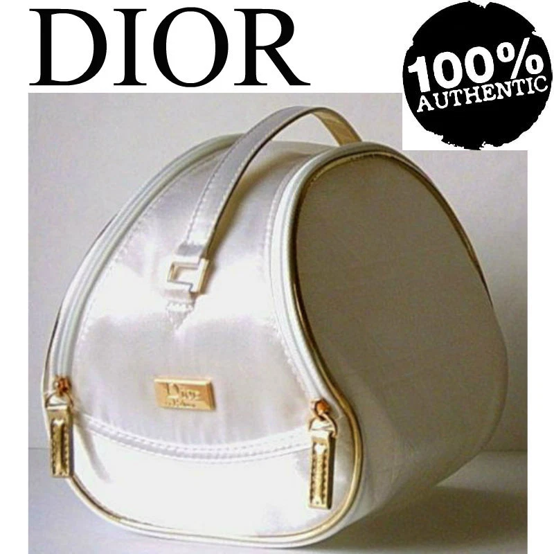 100 % AUTHENTIQUE LTD Edition DIOR ADDICT COUTURE BEAUTY ~ MAQUILLAGE ~ SAC BLANC VOYAGE