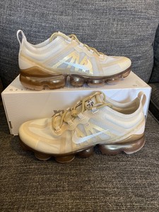 cream sail vapormax