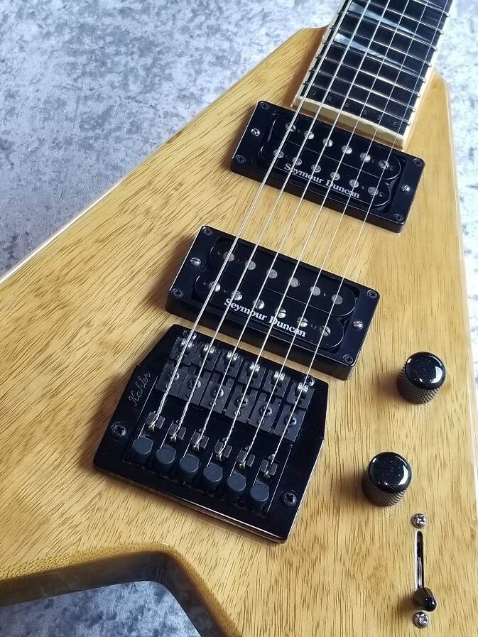 Jackson KV1 Korina Dave Mustaine Signature Natural USA King V Guitar