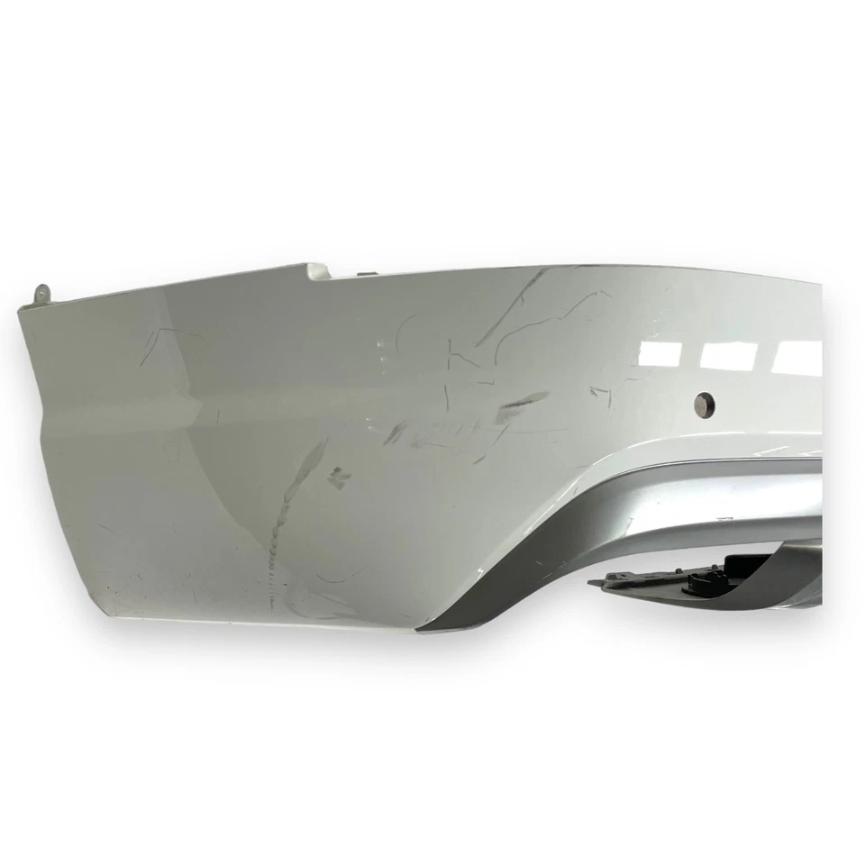 Крышка заднего бампера 2016-2019 Audi Q7 с нижним клапаном от оригинального производителя 4M0807527 - Изображение 2 из 4