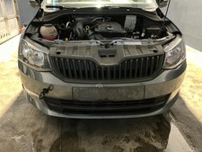 Stoßstange vorne Skoda Fabia III (NJ) LF7Y Stoßfänger vorne 697428