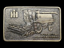 NC11120 NOS VINTAGE 1970s INTERNATIONAL HARVESTER AXIAL-FLOW COMBINE BUCKLE