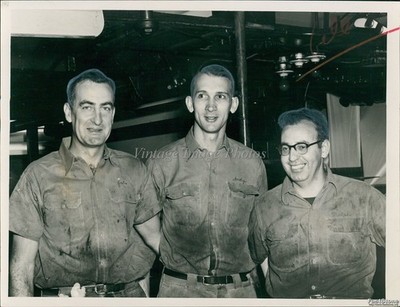 1957 St Petersburg Times O Gram Newspaper Press Room Gang Publishing Photo 6x8