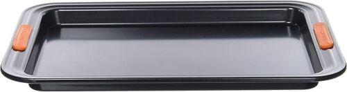 Le Creuset Non-Stick Bakeware Swiss Roll Pan 33 cm, New - Picture 2 of 6