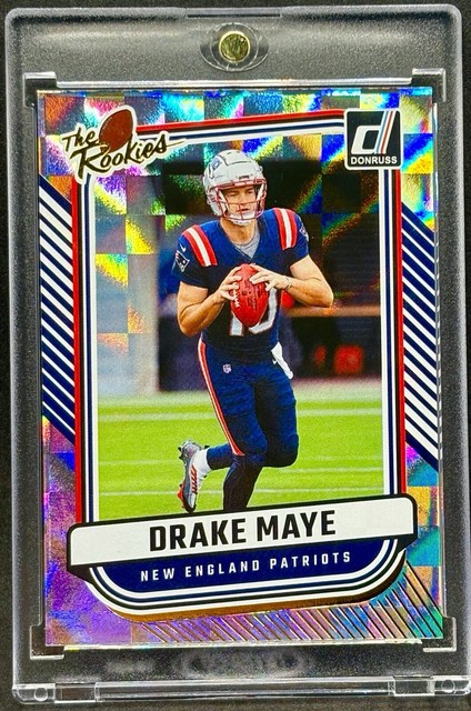 Drake Maye Rookie Checker Refractor Patriots Roty Mint