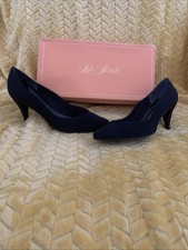 Women  s Life Stride Venus 2 Black 9M Pointed Heels With Box