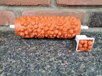 Wagner 6'' Patterned Rubber Paint Roller Large Dots Embossing Pottery Wallpaper