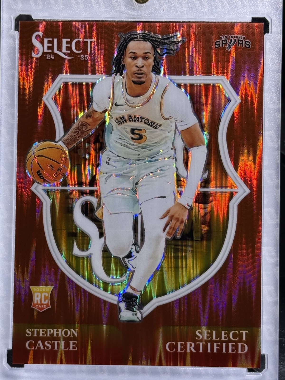 2024-25 PANINI SELECT #19 SELECT CERTIFIED RED SHOCK PRIZM /99 STEPHON CASTLE RC