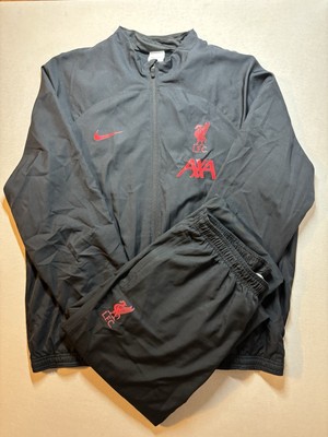 Liverpool FC Trainingsanzug Nike Schwarz   LFC / AXA   Größe XL