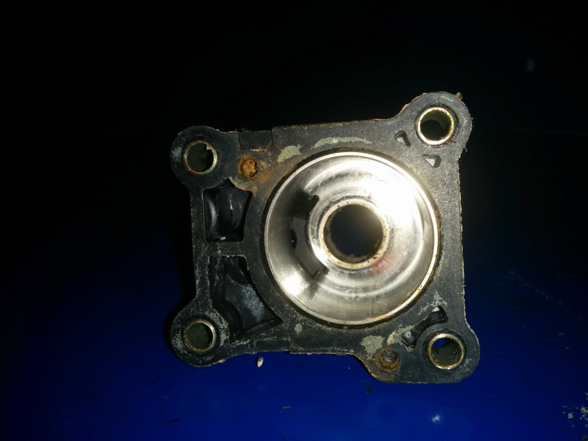 19220-ZV4-000 pump impeller housing honda 15hp 9.9hp? | eBay