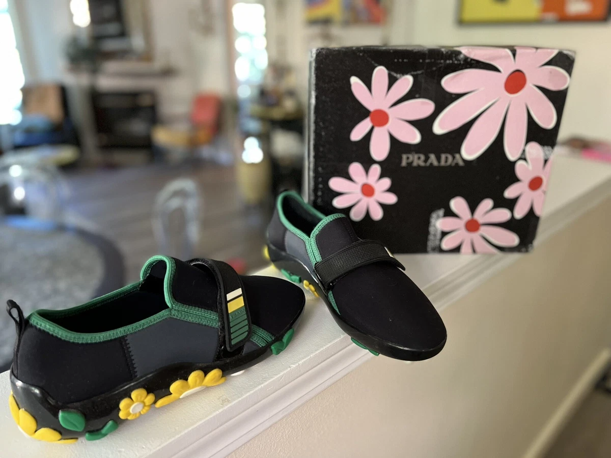 人気沸騰】 2012aw prada WITH flower FLORAL rubber MOTIF SIZE41