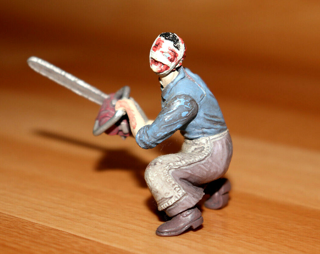 Resident evil 4 Biohazard Agatsuma Chainsaw Sister Mini Figure