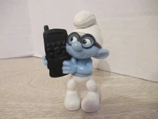 McDonald's Smurf Figure (Brainy with Phone) (2011)