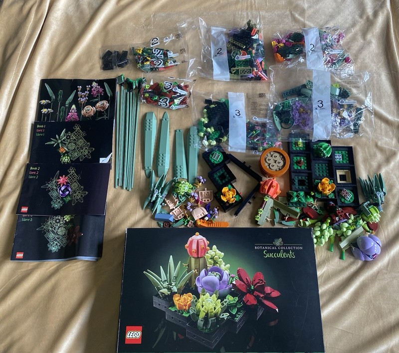 Lego Botanical Lot Of Flowers Succulents Stems Misc Parts Pieces Some Unopened