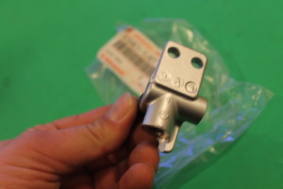 NOS KAWASAKI NINJA ZX600 /ZX1000 JOINT-BRAKE FORK,LH 1985-1987