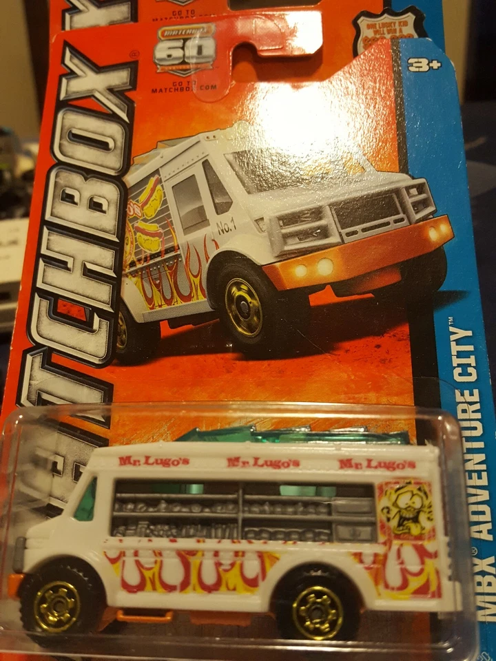 Matchbox Lote de 3. Food Truck, TwoStorybus, 55 Cadillac Fleetwood gran hallazgo Foto 2 de 4