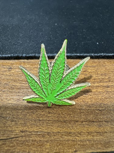 Saint Alfred Pin Marijauna Weed Chicago Supreme