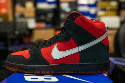 CD4990 - 400 Nike SB GTS Drawaway \