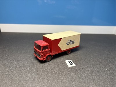 Mercedes-Benz LP 1317 Kofferlastwagen ''Confern'' in rot ohne Box Wiking 435 1:87