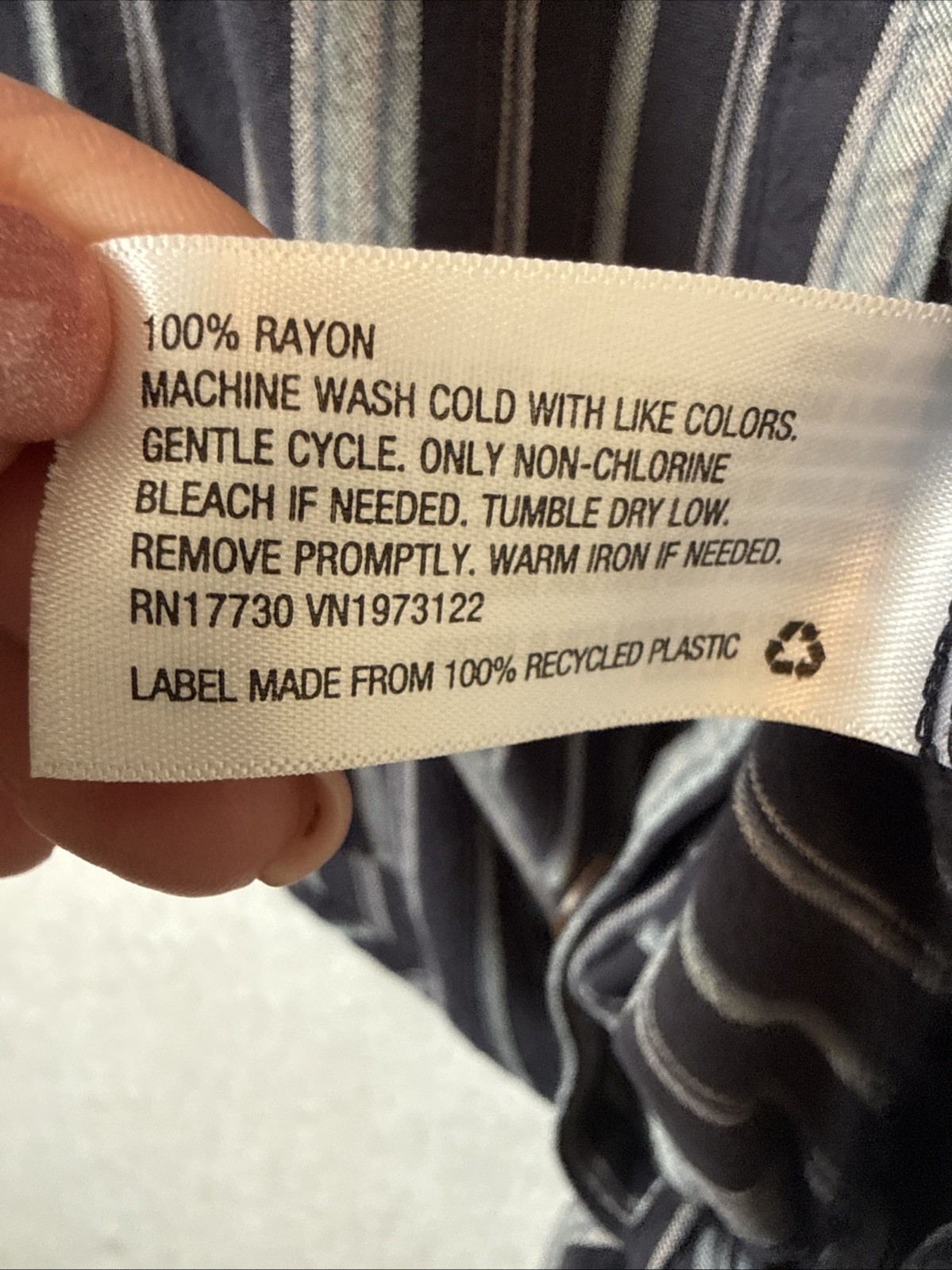 Universal Thread Navy Blue Striped Button Tie Fro… - image 7