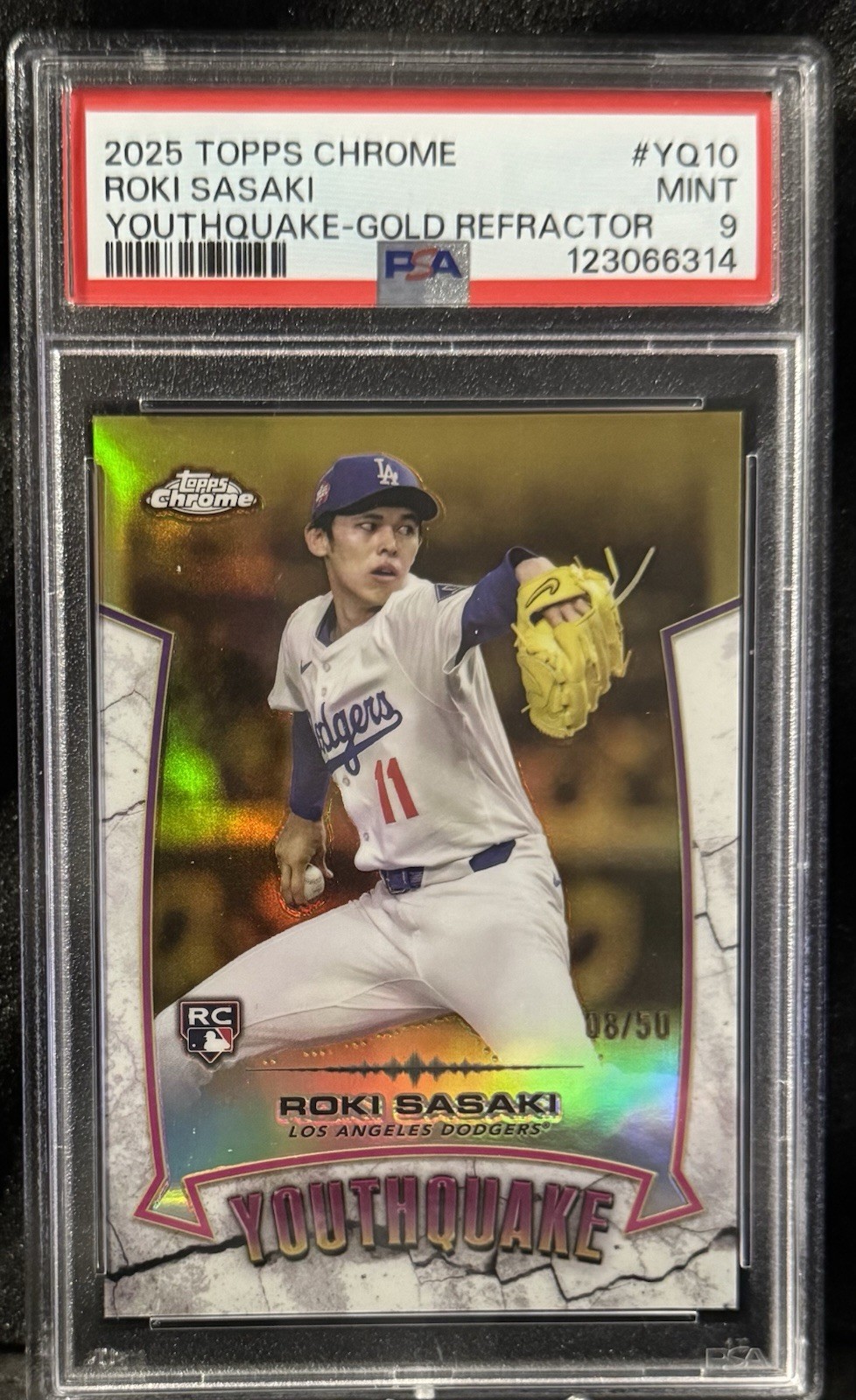 2025 Topps Chrome - Youthquake Roki Sasaki #YQ-10 Gold Refractor /50 (RC)