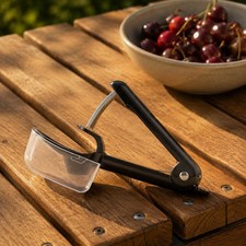Red Date Entkerner Spulengetriebener Mechanismus Wei&szlig;dorn Entkerner Handpresse