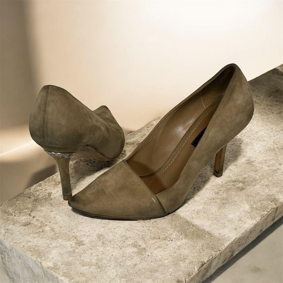 Louis Vuitton Women's Pumps Pointed Toe Suede Size:34.5/JP:22 Beige 135483K Auth thumbnail 2