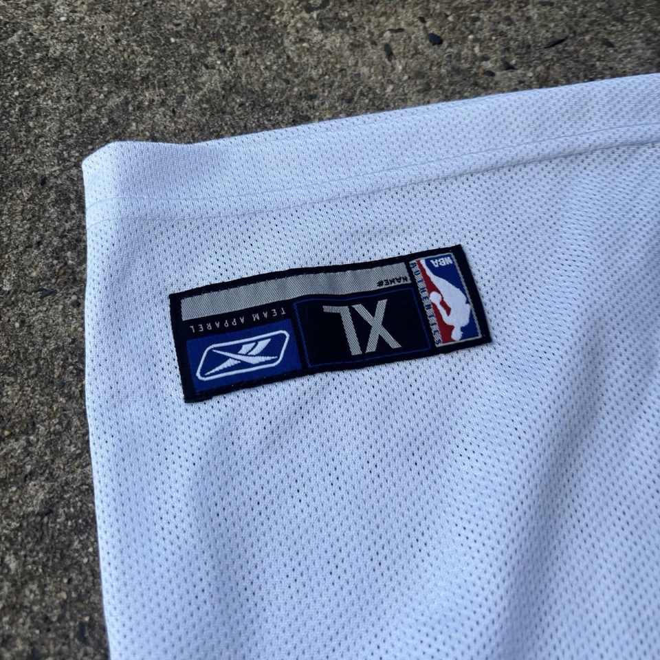 Camiseta de baloncesto blanca y roja Y2K Reebok Rockets NBA Talla: XL Foto 4 de 4