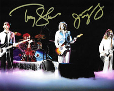 * TOMMY SHAW & JAMES YOUNG * signed 8x10 photo * STYX * COA *