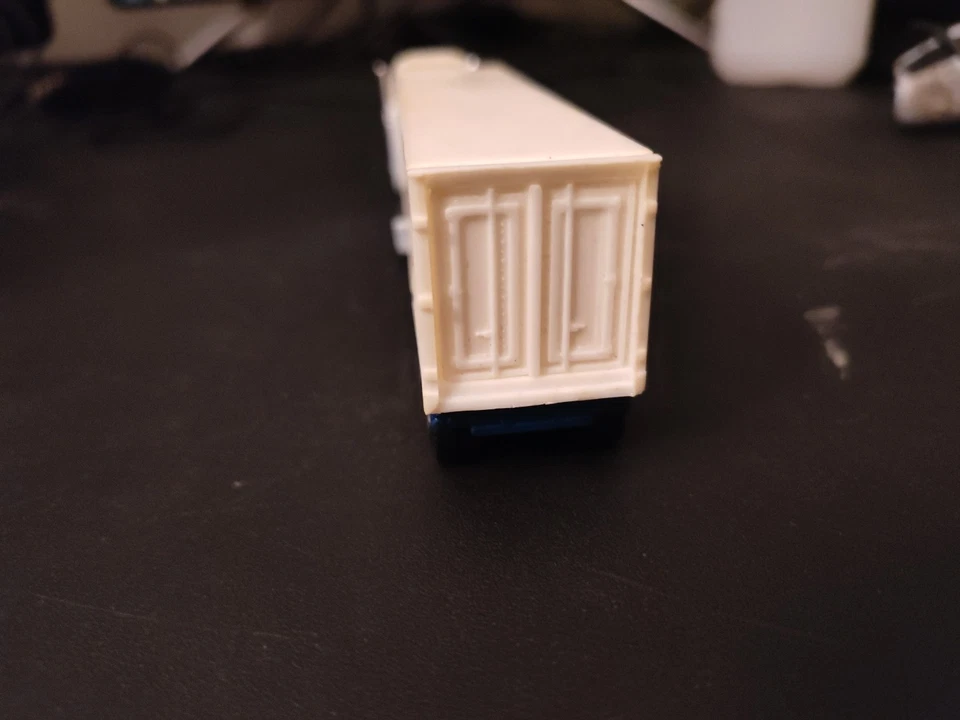 Diecast Welly Kenworth T500 18 ruedas Carson & Barnes Circus Foto 4 de 4