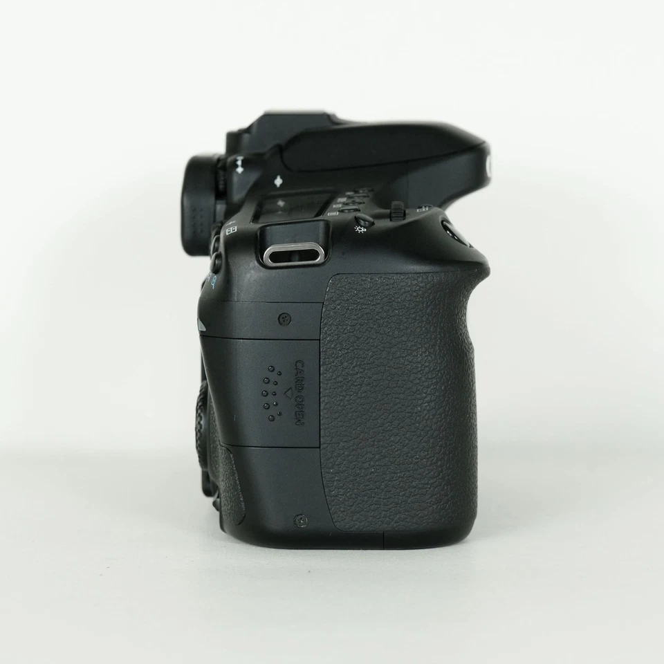 Canon EOS 80D Digital SLR Japan EF S Mount Camera Body Mid Level Pro - Image 3 of 4