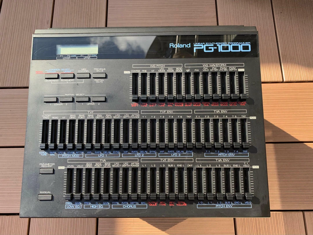 Roland PG-1000 Linear Synthesizer Programmer Tested Working F/S