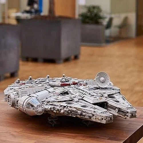 2025 Neu 7541pcs Star Wars Ultimate Millennium Falcon 75192 - Bild 2 von 10