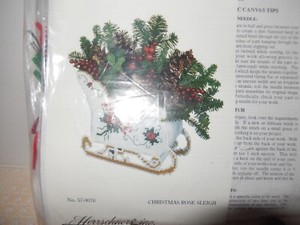 HERRSCHNERS Plastic Canvas Creations; "CHRITMAS ROSE SLEIGH"