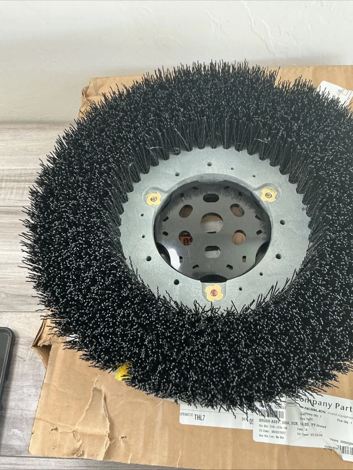Cepillo Tenant Company 1220237 ASSY, DISCO, SCB, 14.OD, PYP Foto 4 de 4