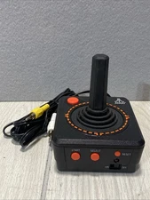 Atari 2600 Joystick 10-in-1 Plug N Play TV Video Game # 09560 Tested Working