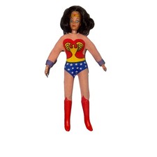 Wonder Woman Action Figures Guide and History 14