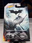Hot Wheels 2014 The Dark Knight Bat-Pod 4/6