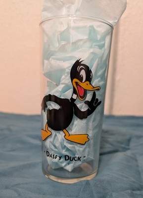 Warner Bros Studio Looney Tunes Store Vintage 1993 Daffy Duck