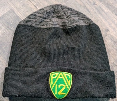 Nike PAC-12 Beanie Hat Black Oregon Ducks Colors Green Yellow Logo Knit