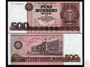 Germany East DDR 500 MARK P-33 1985 Dove Hammer COMPASS UNC German CURRENCY NOTE